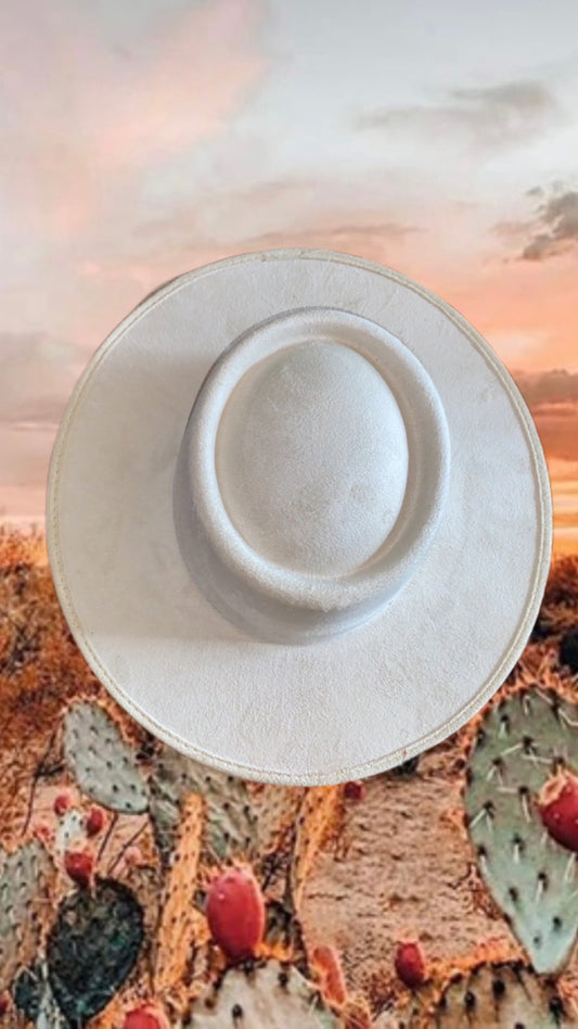 Flat top with Dip Hat