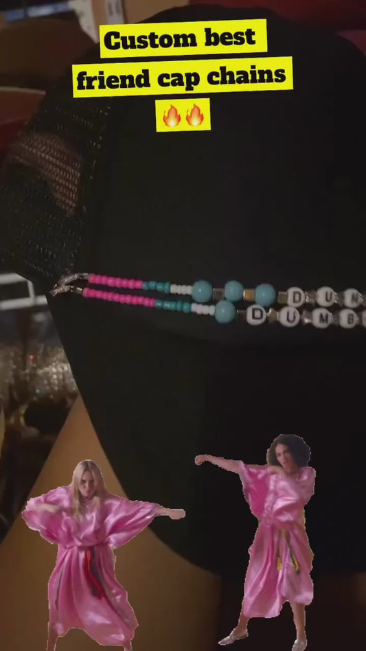Bestie hat chain combo “Dumb & Dumber”
